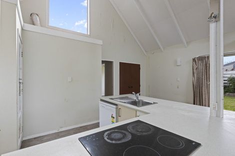 Photo of property in 9a Brierley Place, Marfell, New Plymouth, 4310