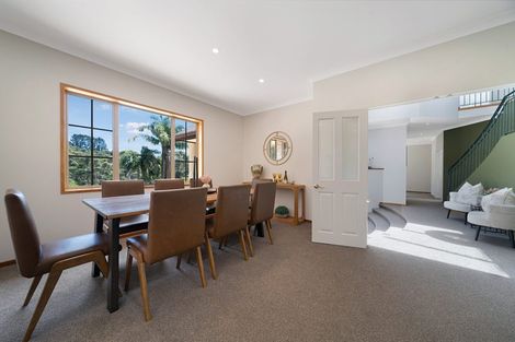 Photo of property in 3 Napuka Road, Henderson Valley, Auckland, 0612