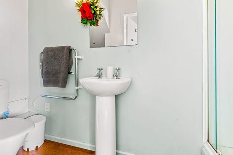 Photo of property in 7 Greenwood Lane, Birkenhead, Auckland, 0626