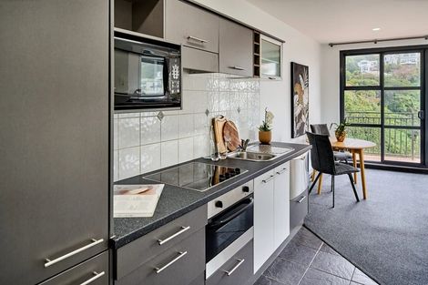 Photo of property in Atrium Towers, 8f/154 The Terrace, Wellington Central, Wellington, 6011