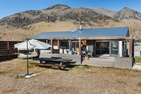 Photo of property in 7 Hardacre Place, Omarama, 9412