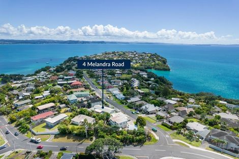 Photo of property in 4 Melandra Road, Stanmore Bay, Whangaparaoa, 0932