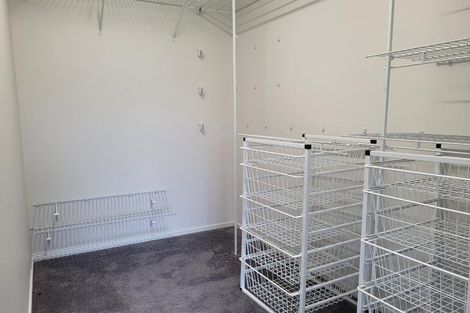 Photo of property in 2 James Kidd Place, Greytown, 5712