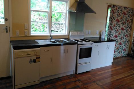 Photo of property in 51 Chaytor Street, Karori, Wellington, 6012