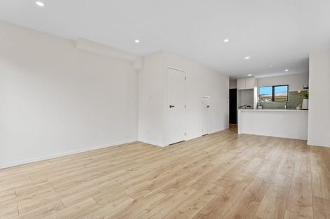 Photo of property in 133b Manuroa Road, Takanini, 2112