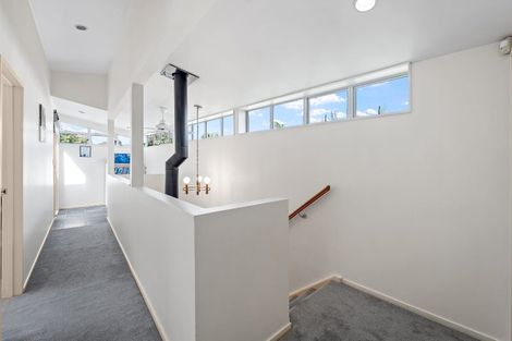 Photo of property in 2/17 Infidel Place, Torbay, Auckland, 0630