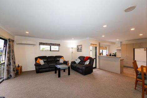 Photo of property in 2d Forward Street, Greenmeadows, Napier, 4112