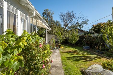 Photo of property in 37 Eltham Road, Blenheim, 7201
