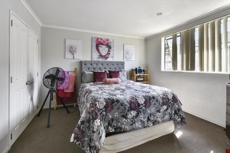 Photo of property in 9 Nykki Place, Papakura, 2110