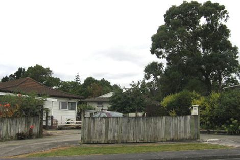 Photo of property in 2/18 Flaxdale Street, Birkdale, Auckland, 0626