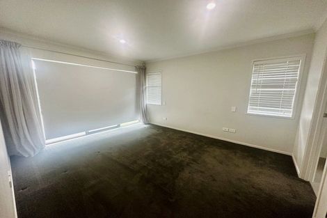 Photo of property in 18 Castellina Drive, Karaka, Papakura, 2113