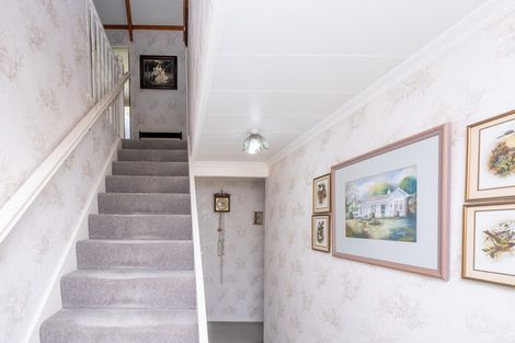 Photo of property in 4 Oswald Place, Stratford, 4332