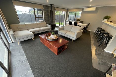 Photo of property in 9 Gilmour Place, Taradale, Napier, 4112