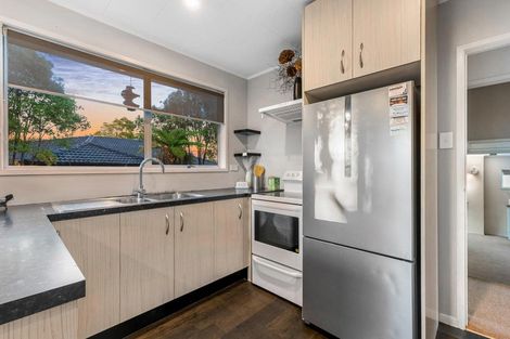 Photo of property in 75a Sturges Road, Henderson, Auckland, 0612