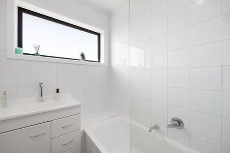 Photo of property in 98 Bruce Avenue, Glenview, Hamilton, 3206