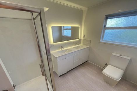 Photo of property in 1 Rembrandt Place, Opaheke, Papakura, 2113