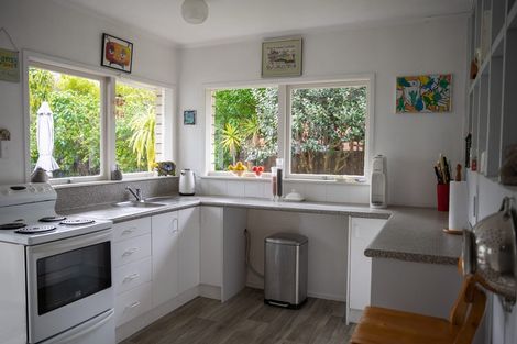 Photo of property in 23a/3 Eversleigh Road, Belmont, Auckland, 0622