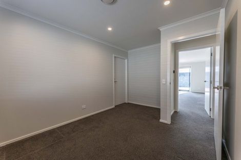 Photo of property in 6 Corsica Court, Fitzherbert, Palmerston North, 4410