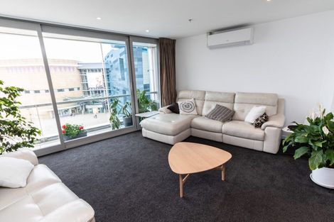 Photo of property in Portal Apartments, 5d/42 Cable Street, Te Aro, Wellington, 6011
