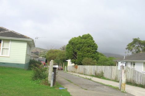Photo of property in 25 Passive Grove, Ascot Park, Porirua, 5024