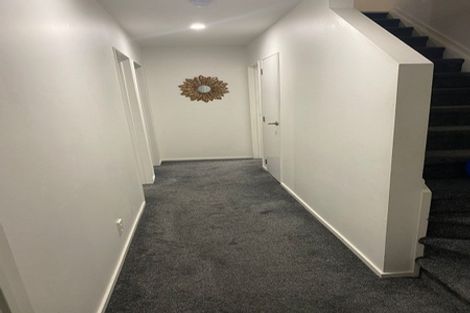 Photo of property in 69a/3 Chivalry Road, Glenfield, Auckland, 0629