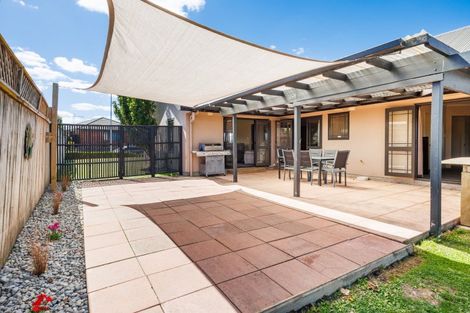 Photo of property in 24 Ursula Drive, Feilding, 4702