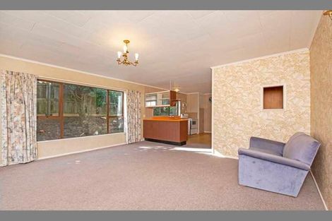 Photo of property in 28 Oliver Twist Avenue, Mellons Bay, Auckland, 2014
