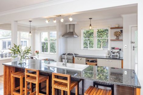 Photo of property in 6 Ross View Terrace, Dinsdale, Hamilton, 3204