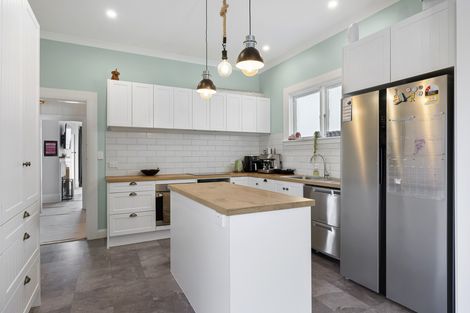 Photo of property in 10 Highcliff Road, Andersons Bay, Dunedin, 9013