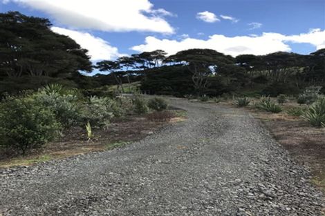 Photo of property in 1056 Peak Road, Helensville, 0875