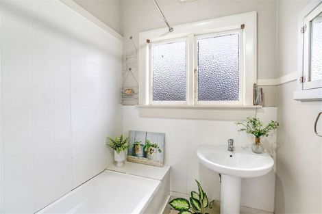 Photo of property in 36 Thornton Street, Mairehau, Christchurch, 8013