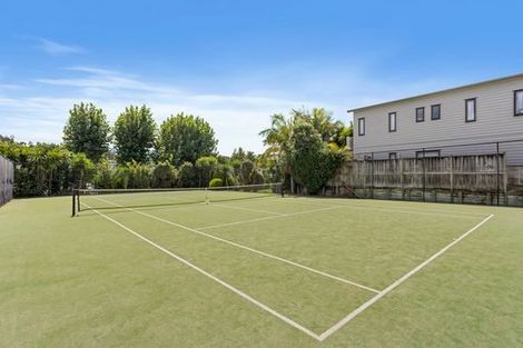 Photo of property in The Grange, 48/92 Bush Road, Albany, Auckland, 0632
