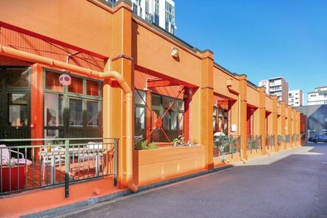 Photo of property in Courtenay Mews Apartments, 13/14 Alpha Street, Te Aro, Wellington, 6011