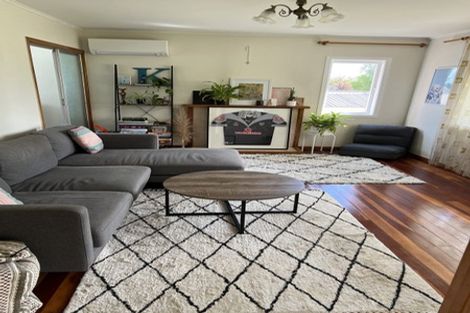 Photo of property in 1/39 Kia Ora Road, Beach Haven, Auckland, 0626