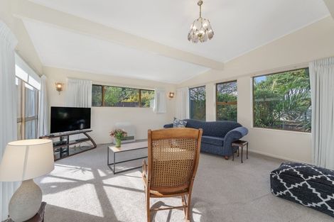 Photo of property in 29 Olive Terrace, Paraparaumu Beach, Paraparaumu, 5032