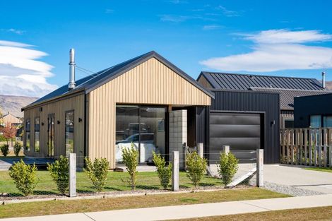 Photo of property in Northlake, 25 Gladbrook Street, Wanaka, 9305