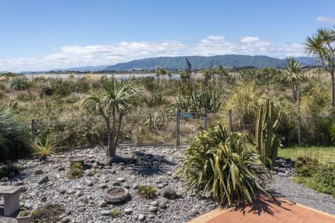 Photo of property in 263 Manly Street, Paraparaumu Beach, Paraparaumu, 5032