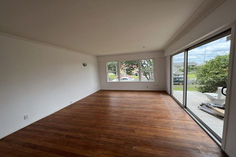 Photo of property in 121 Gills Road, Bucklands Beach, Auckland, 2014
