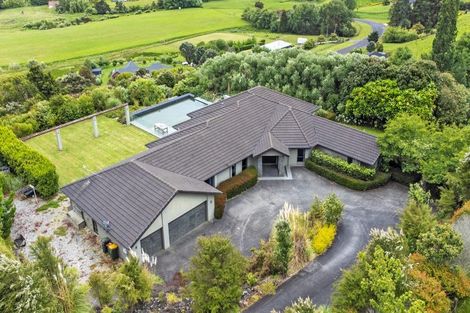 Photo of property in 45 Harry Dreadon Road, Opaheke, Papakura, 2584