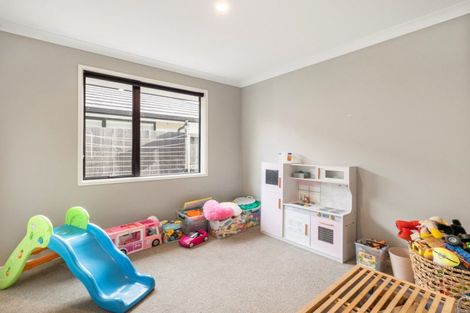 Photo of property in 59 Kahuparere Crescent, Pyes Pa, Tauranga, 3112