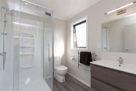 Photo of property in 10 Oldfield Lane, Marton, 4710