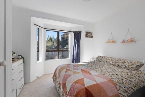 Photo of property in 2/12 Fitzwilliam Drive, Torbay, Auckland, 0630