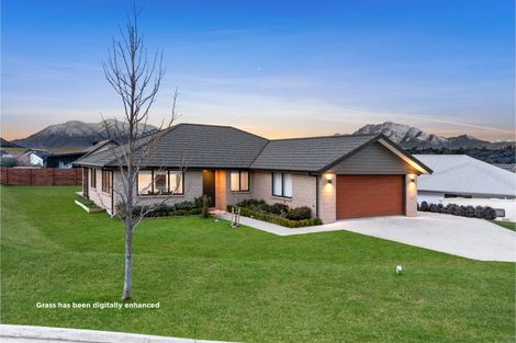 Photo of property in 6 Avalanche Place, Wanaka, 9305