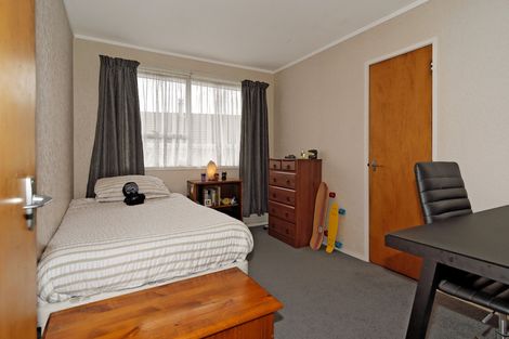 Photo of property in 12 Annison Avenue, Glen Eden, Auckland, 0602
