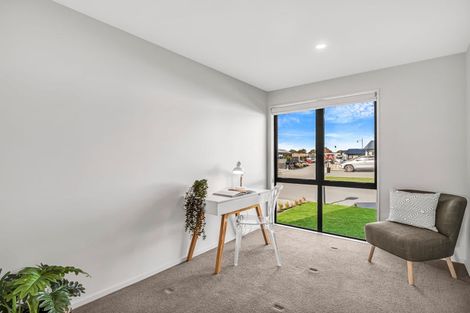 Photo of property in 14 Coupling Close, Prebbleton, 7604