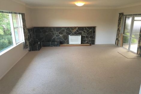 Photo of property in 41 Rimutaka Place, Titirangi, Auckland, 0604