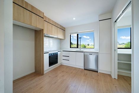 Photo of property in 8 Jabuka Street, Glen Eden, Auckland, 0602