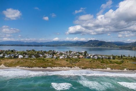 Photo of property in 14b Wakanoi Place, Bowentown, Waihi Beach, 3177