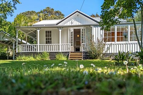 Photo of property in 90 Pendarves Street, New Plymouth, 4310