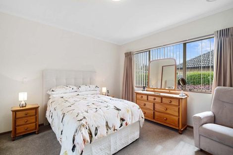 Photo of property in 16 Hidcote Place, Bethlehem, Tauranga, 3110